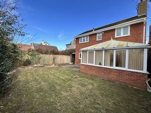 Photo 21- click for photo gallery